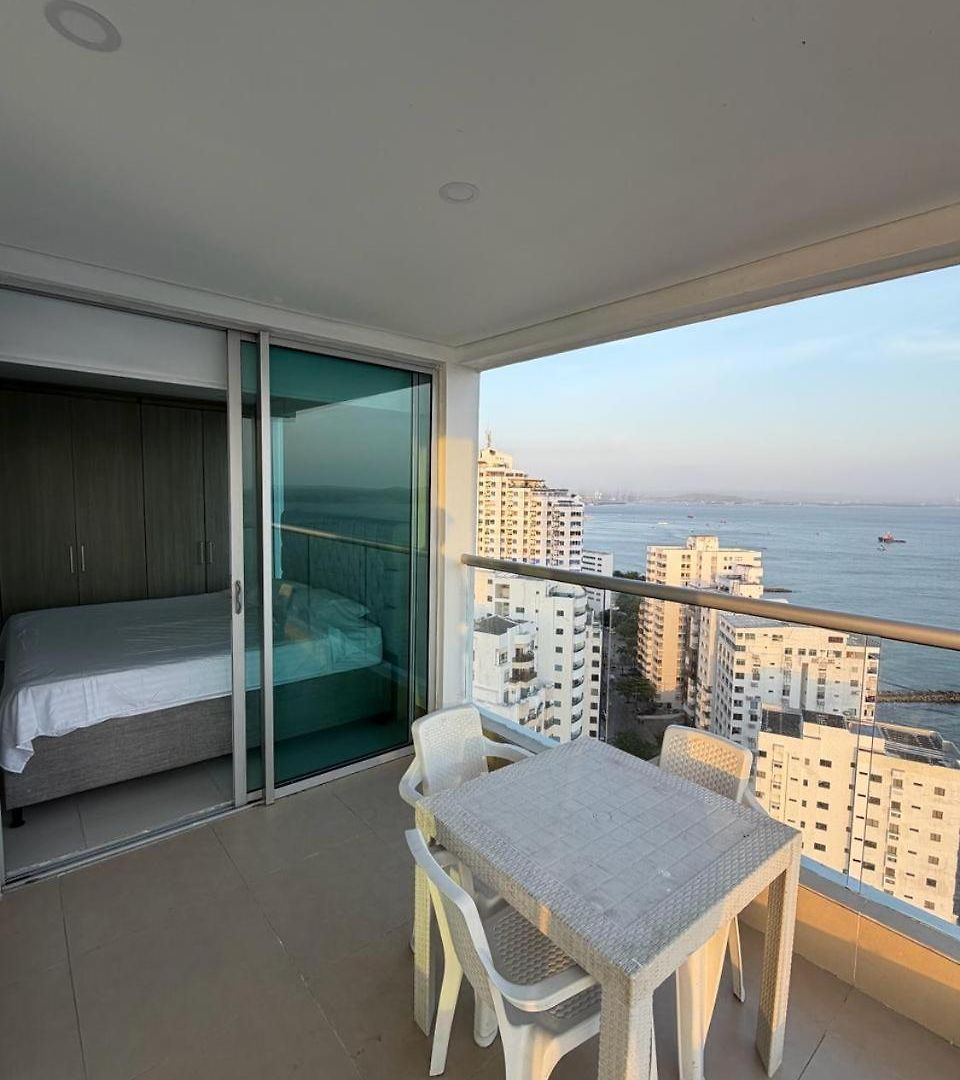 En Palmetto Sunset-laguito, Apartamento Cartagena