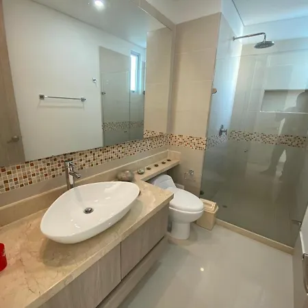 En Palmetto Sunset-laguito, Apartamento *
